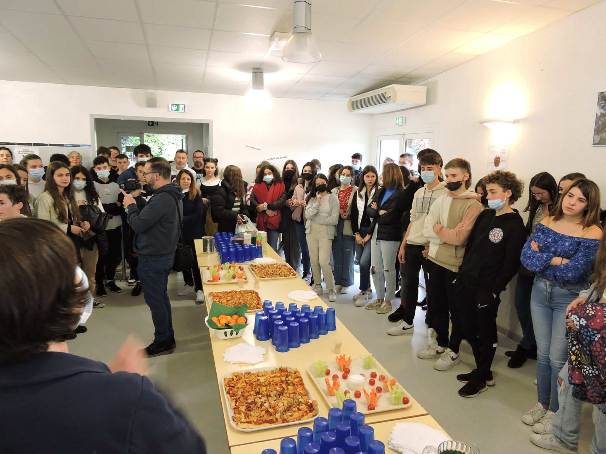 les-changes-scolaires-ont-repris-au-coll-ge-corisande-d-andoins